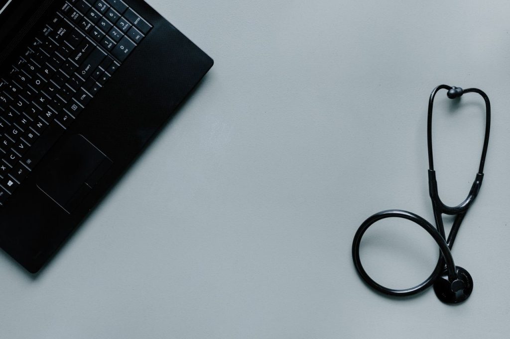 How to Choose the Best Healthcare CRM Software for Your Medical Practice